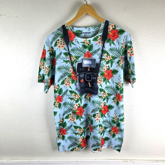 Polaroid Tops - Polariod Women's Floral Graphic T-Shirt with Polariod Camera Design Size Medium